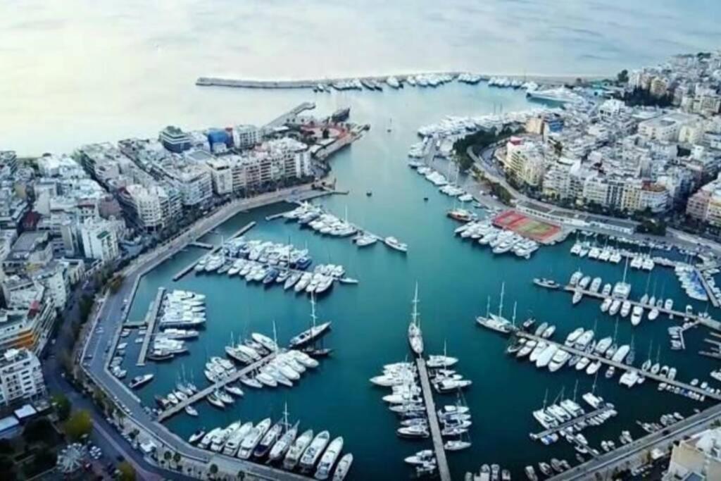 Beautiful And Comfortable Apartment At Marina Zeas 피레아스 외부 사진