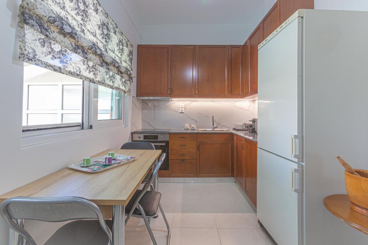 Beautiful And Comfortable Apartment At Marina Zeas 피레아스 외부 사진