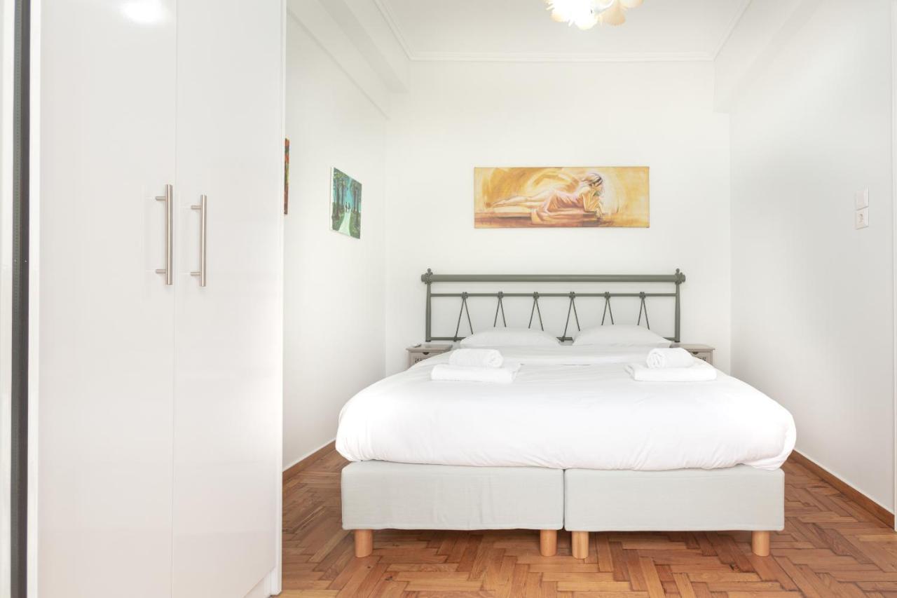 Beautiful And Comfortable Apartment At Marina Zeas 피레아스 외부 사진