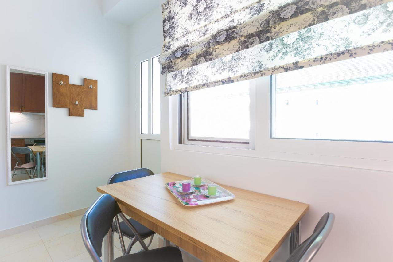 Beautiful And Comfortable Apartment At Marina Zeas 피레아스 외부 사진